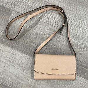 CALVIN KLEIN - CROSS BODY BAG - PINK